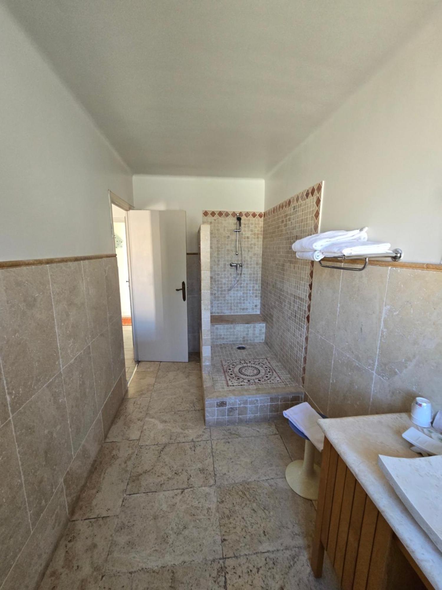 Auberge Les Aromes Grasse Dış mekan fotoğraf